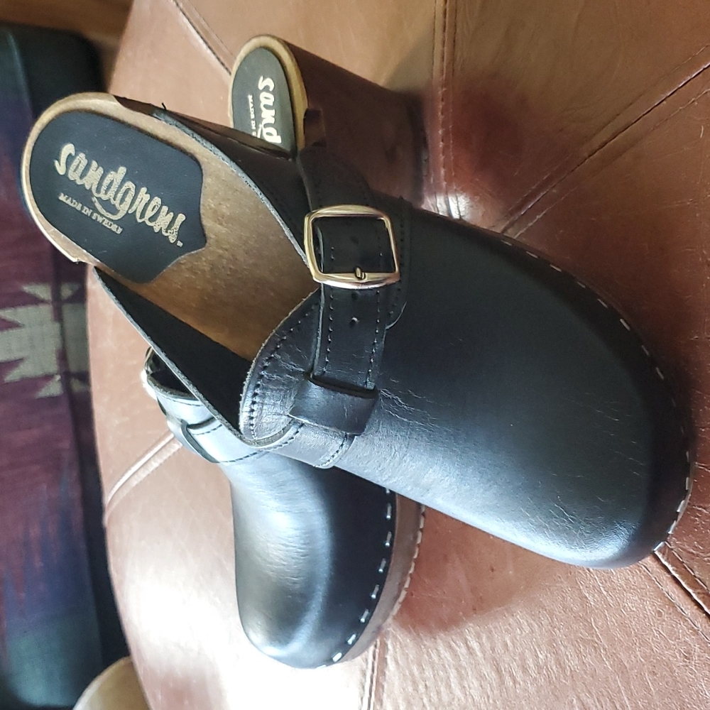 Sandgrens Clogs - image 2